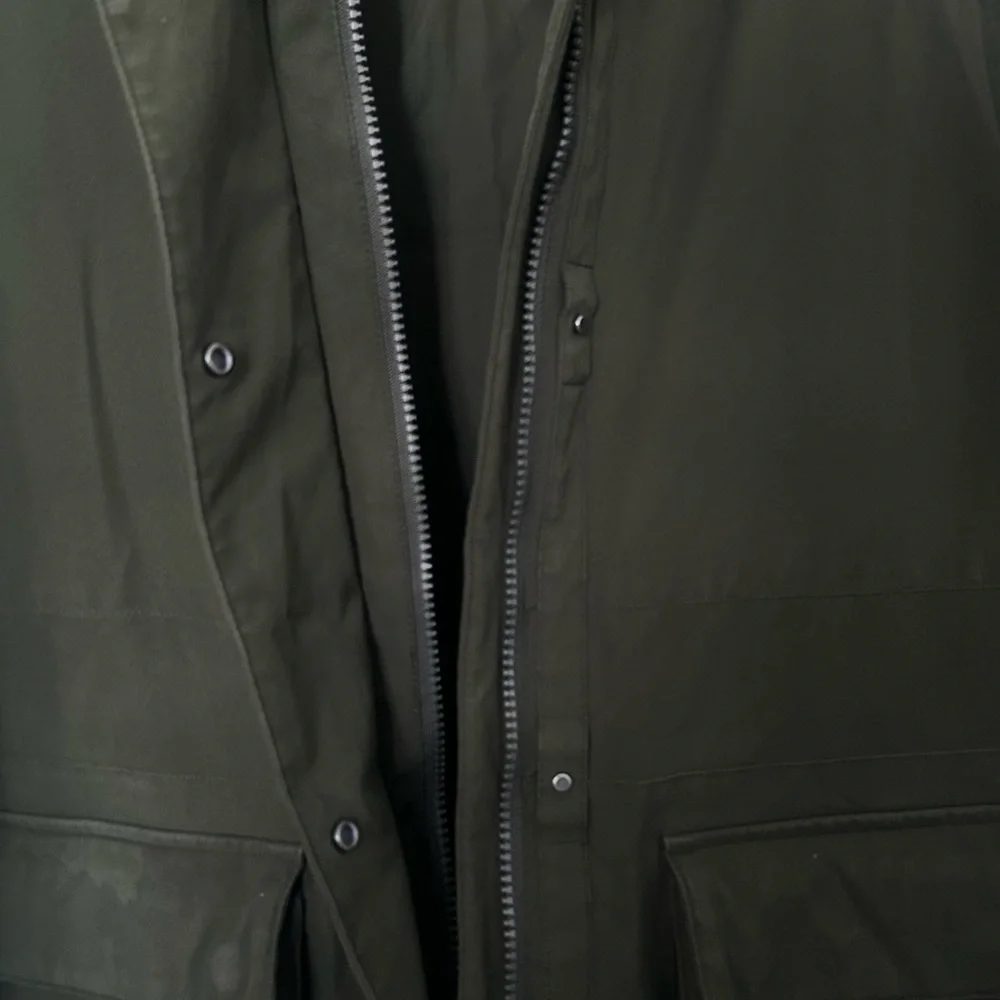 LOLË Marybeth Women’s Olive Parka Jacket - Picture 7 of 16